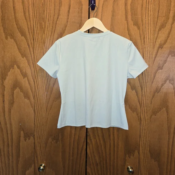 Seafoam Green Women's Athletic Cropped Top - Picture 2 of 3